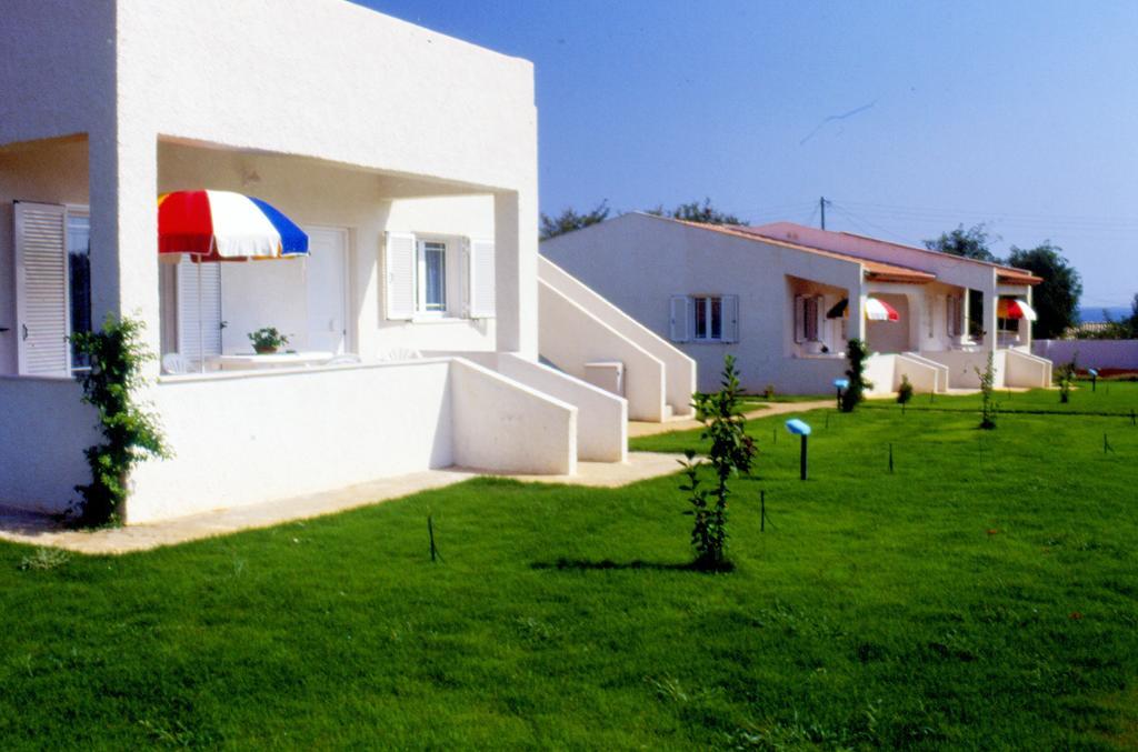 Helonata Apartments Arkúdi Szoba fotó