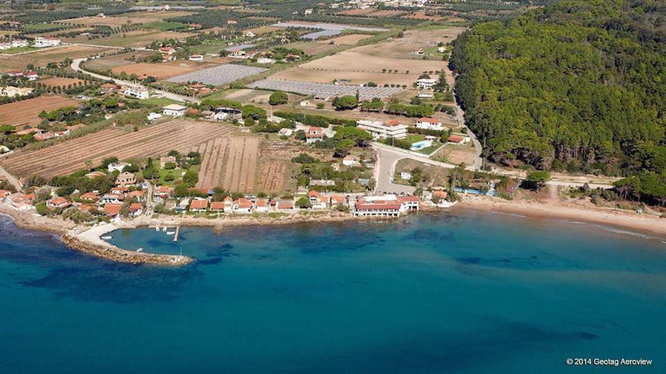 Helonata Apartments Arkúdi Kültér fotó
